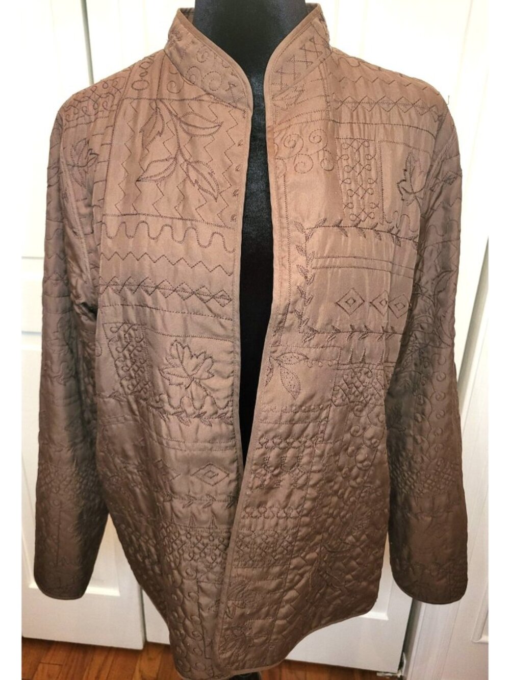 Alfred Dunner Brown Quilted Embroidered Leaf Print Jacket 12 Artsy Fall Cottage